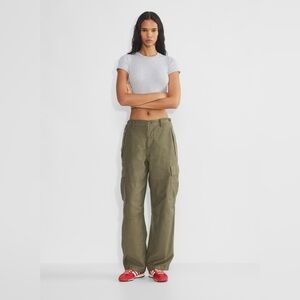 Aritzia TNA supply cargo pants